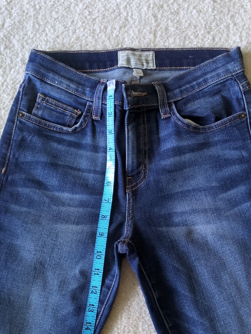 Current Elliott Women's Dark Blue With Wiskering Slim Fit Jeans - Picture 7 of 9